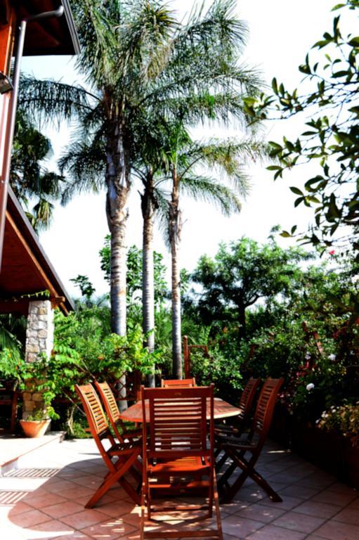 Il Giardino Delle Jacaranda Bed & Breakfast ตัลซาโน ภายนอก รูปภาพ